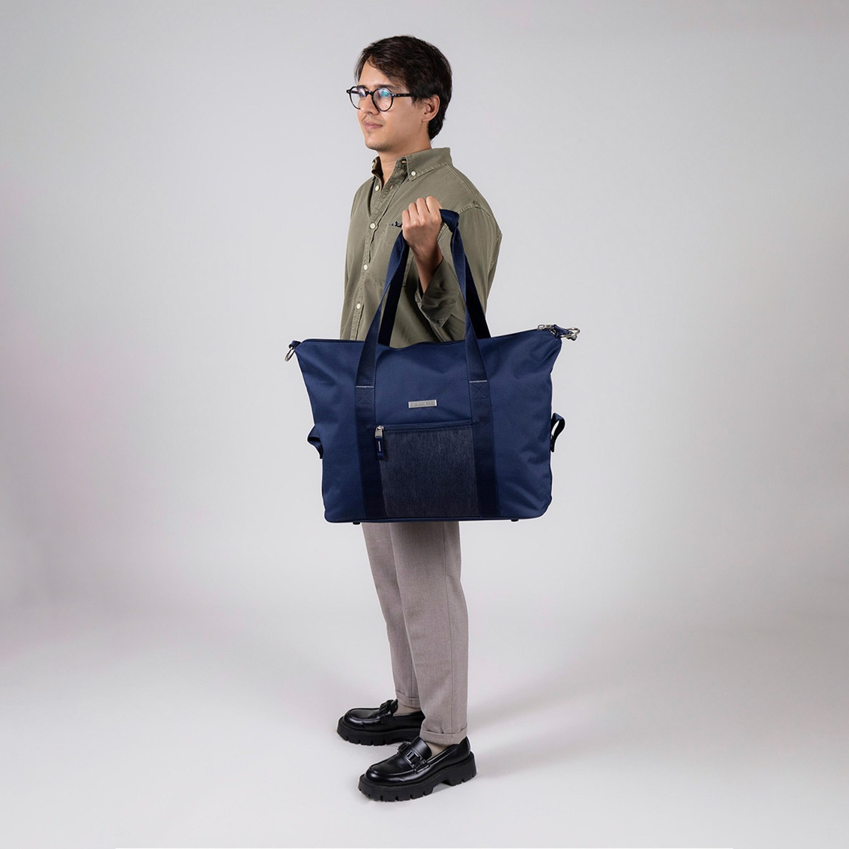 Valija Grande Chenson Pro Multiusos Heri Color Azul Oscuro Liso - Imagen 6